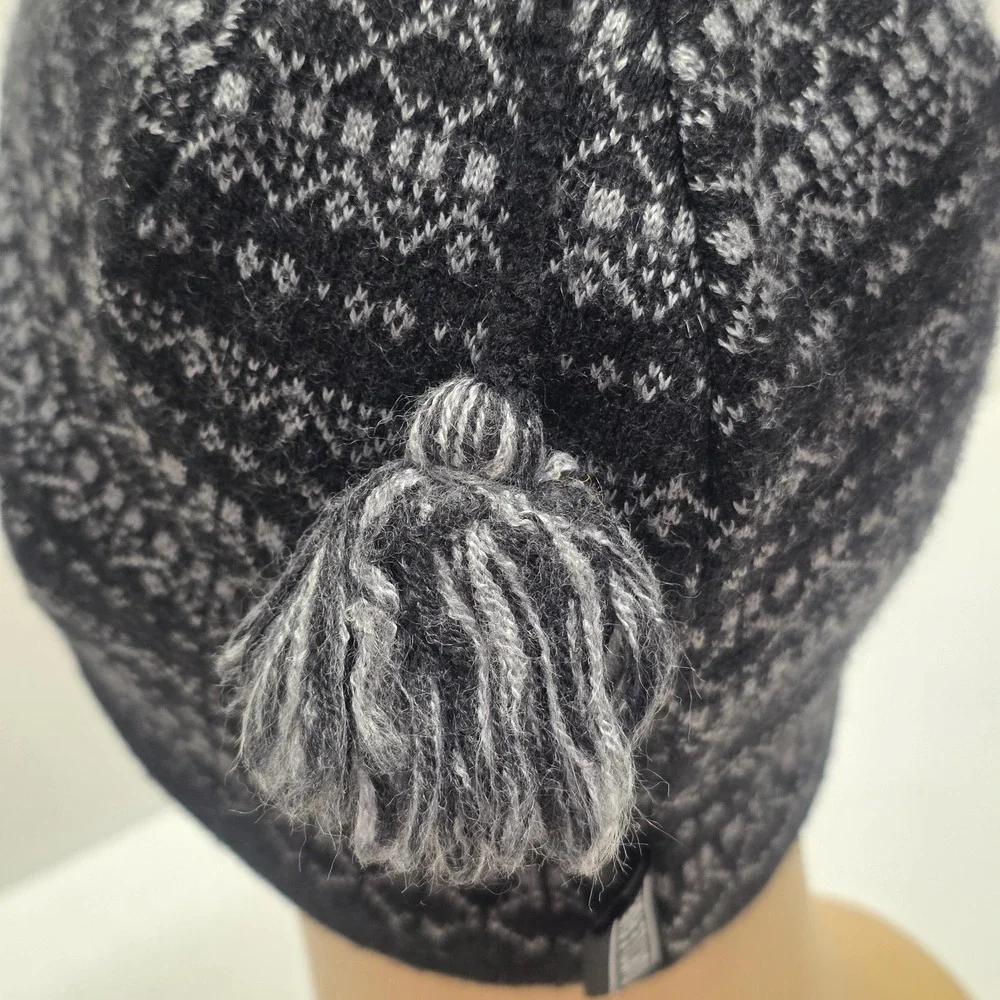 Turtle Fur Merino Wool Fair Isle Beanie Hat Black & Gray - Made in Canada